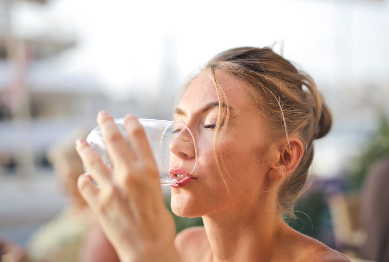 does drinking water help weight loss